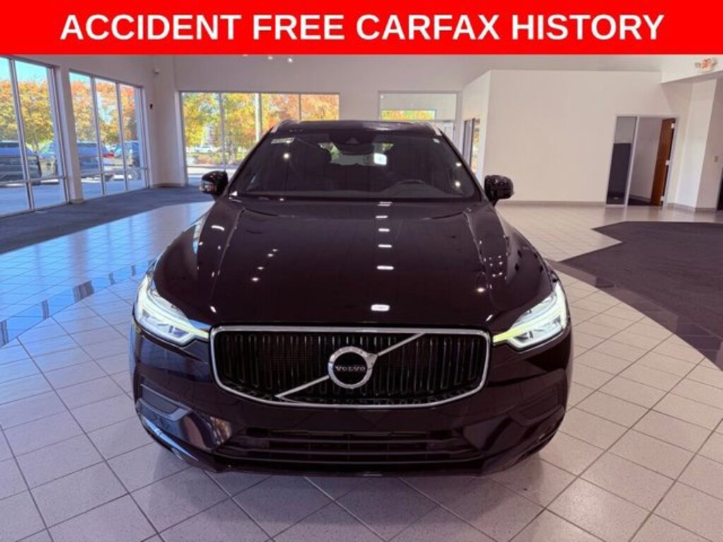 Used 2018 Volvo XC60 T5 AWD Momentum SUV