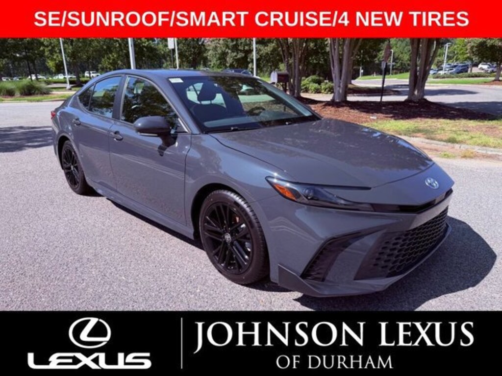 Used 2025 Toyota Camry SE Sedan