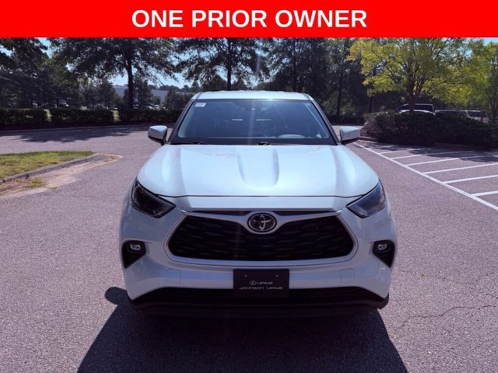 Used 2023 Toyota Highlander LE SUV