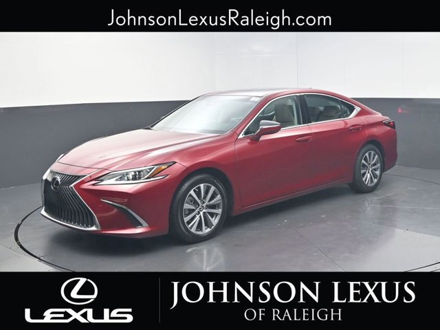 2021 Lexus ES 350's photo