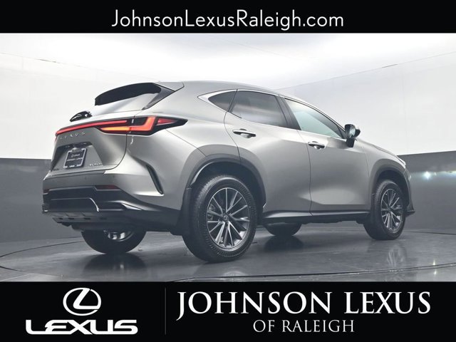 2026 Lexus NX 350h - Photo 19