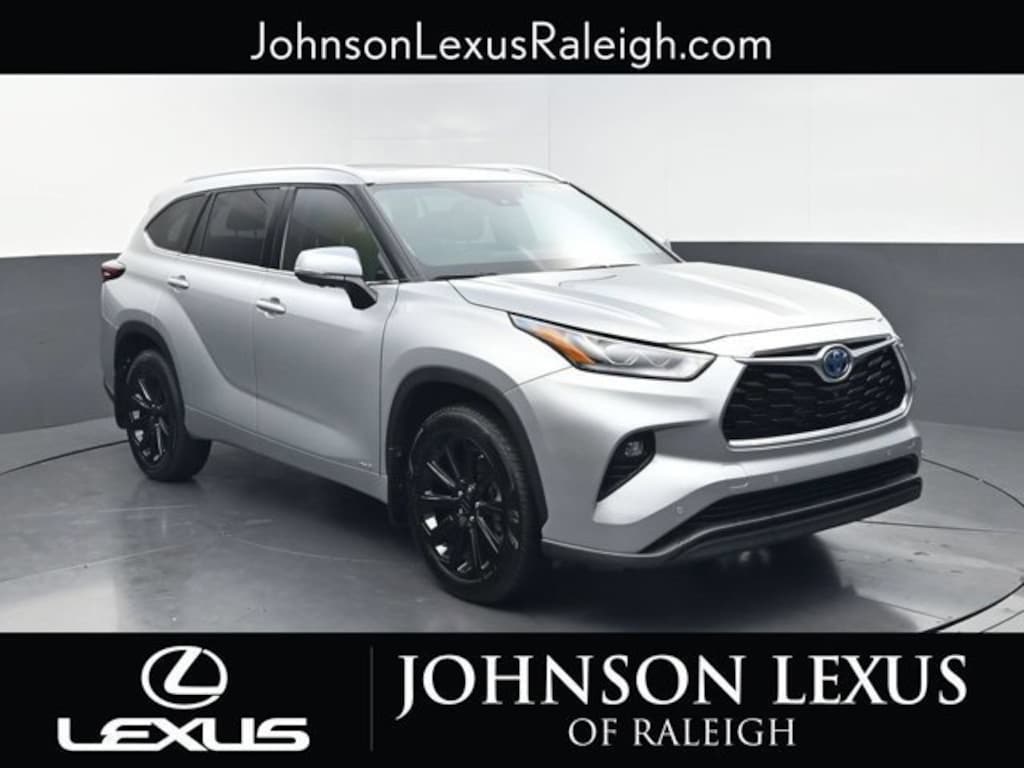 Used 2024 Toyota Highlander Hybrid Limited