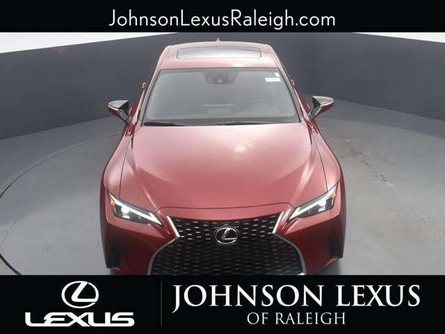 2025 Lexus IS 300 - Photo 24