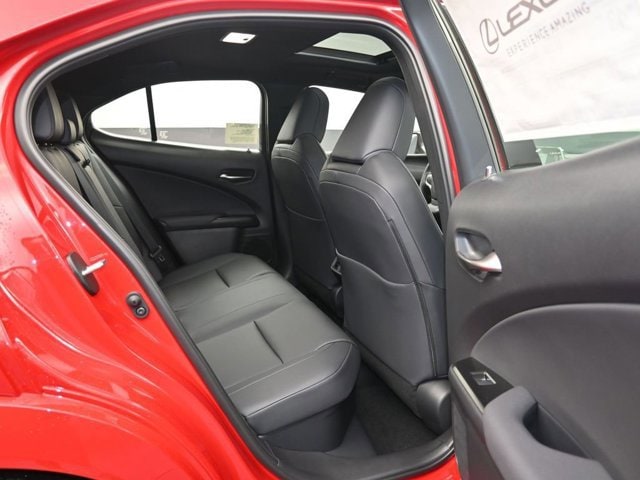 2025 Lexus UX 300h Premium - Photo 10