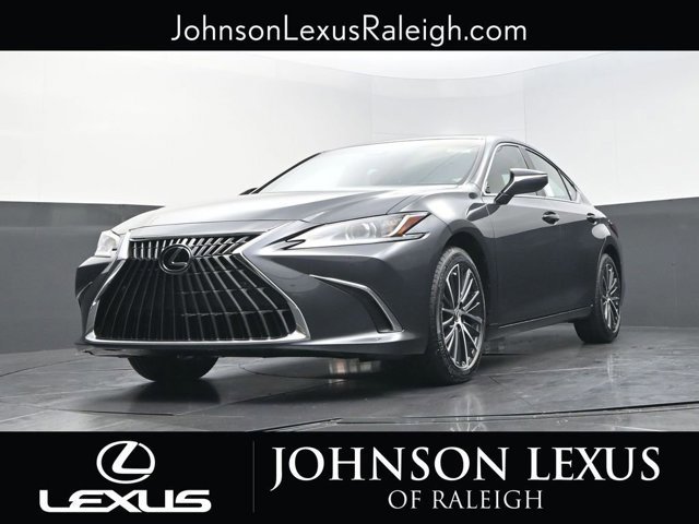 2025 Lexus ES 350's photo