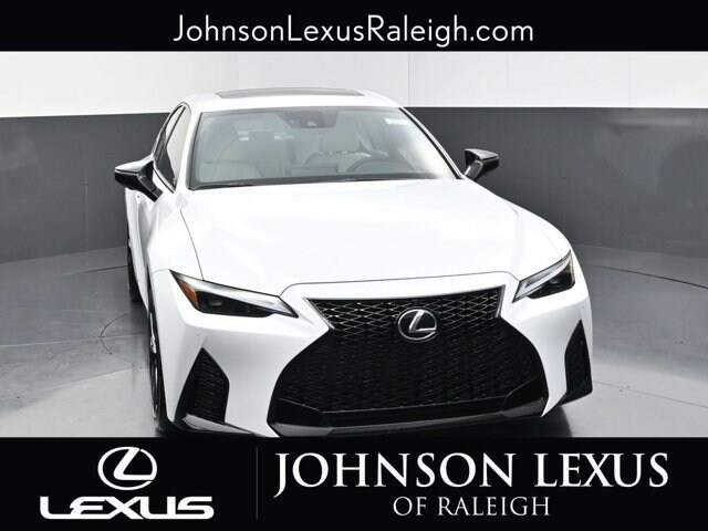 2025 Lexus IS 350 F SPORT photo 4