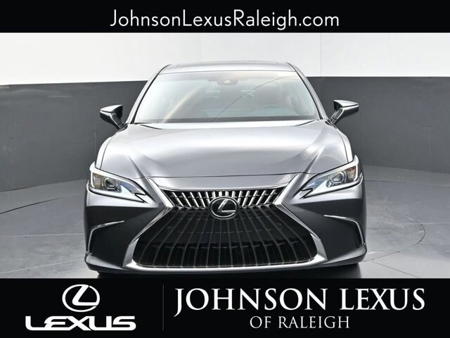2025 Lexus ES 300h Base photo 4