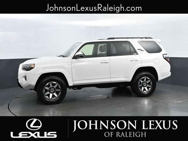 2023 Toyota 4Runner TRD Premium photo 2