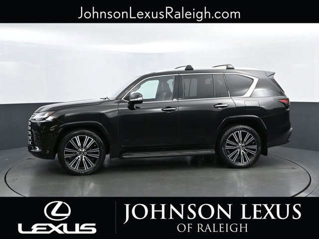 2024 Lexus LX 600 Luxury photo 2