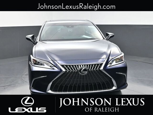 2025 Lexus ES 350 photo 4