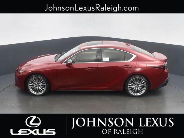 2025 Lexus IS 300 - Photo 27