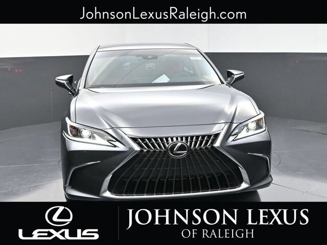 2025 Lexus ES 350 photo 4