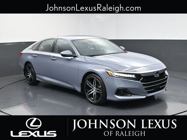 2022 Honda Accord Touring 2.0T photo 3
