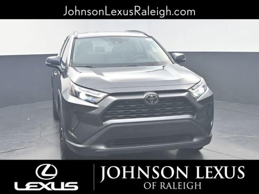 Used 2022 Toyota RAV4 XLE SUV
