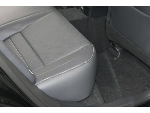 2026 Lexus IS 350 F SPORT - Photo 13
