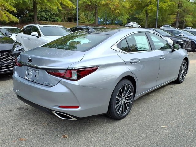 2025 Lexus ES 350 photo 3