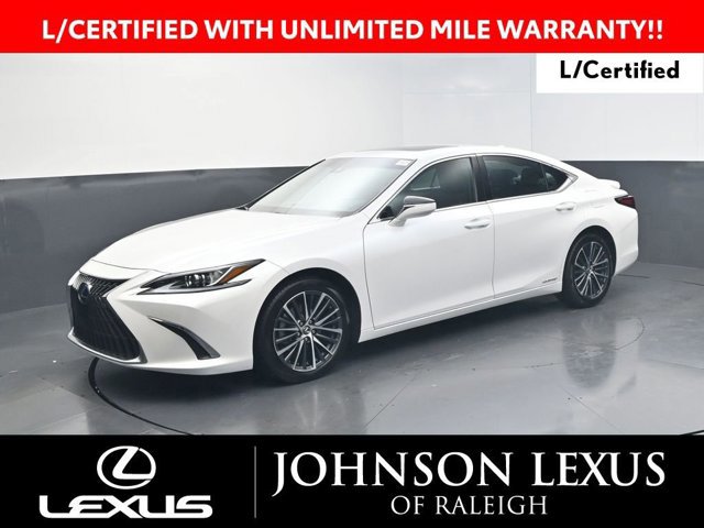 2022 Lexus ES Hybrid 300h's photo
