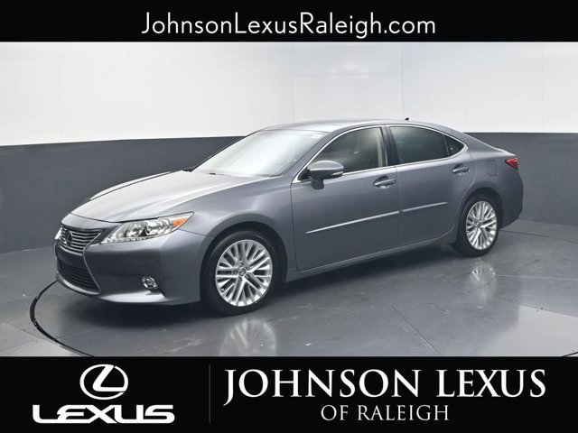 2015 Lexus ES 350's photo