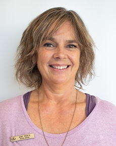 Staff member Anne Prevete from 7b6ef1dbf516