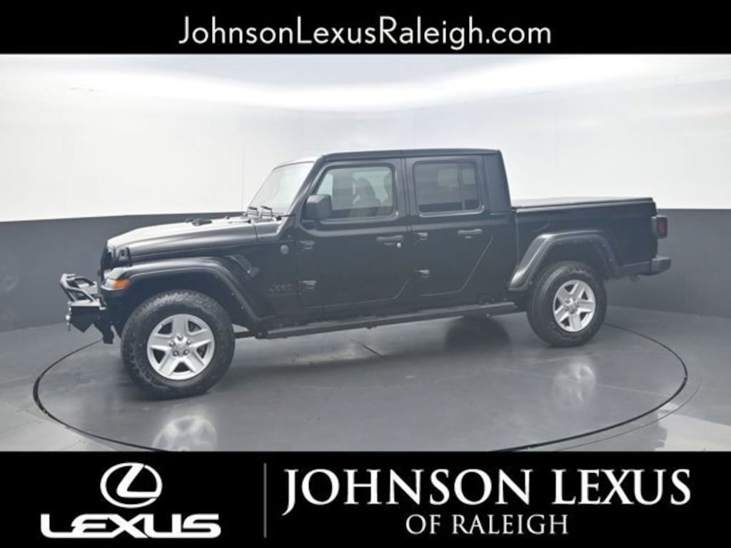 Used 2022 Jeep Gladiator Sport Truck Crew Cab