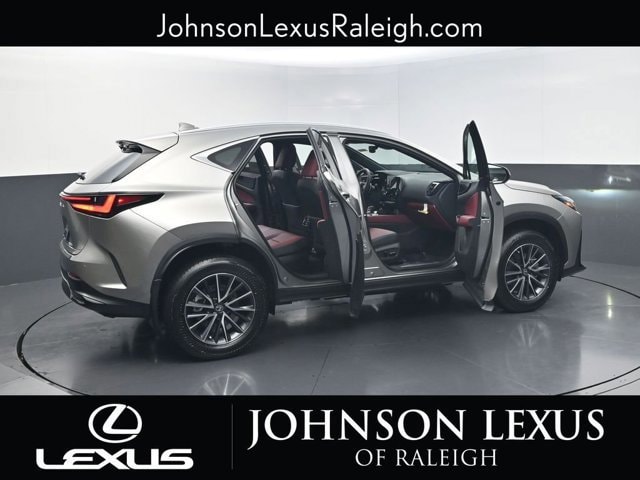 2026 Lexus NX 350h - Photo 31