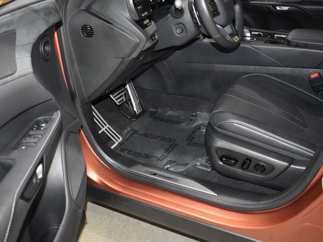 2024 Lexus RX 500h F SPORT Performance photo 4