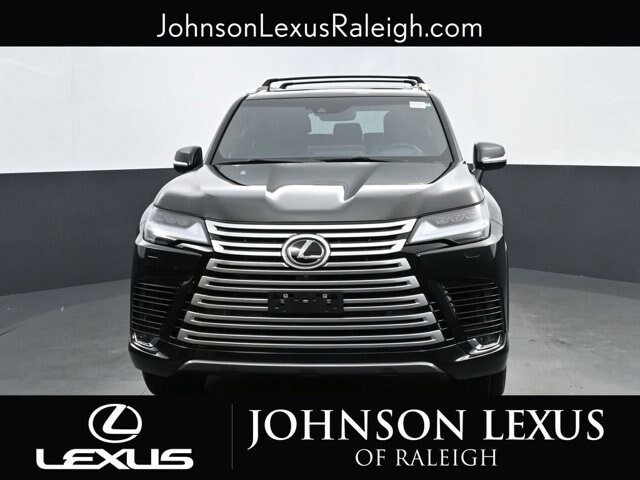 2024 Lexus LX 600 Luxury photo 4