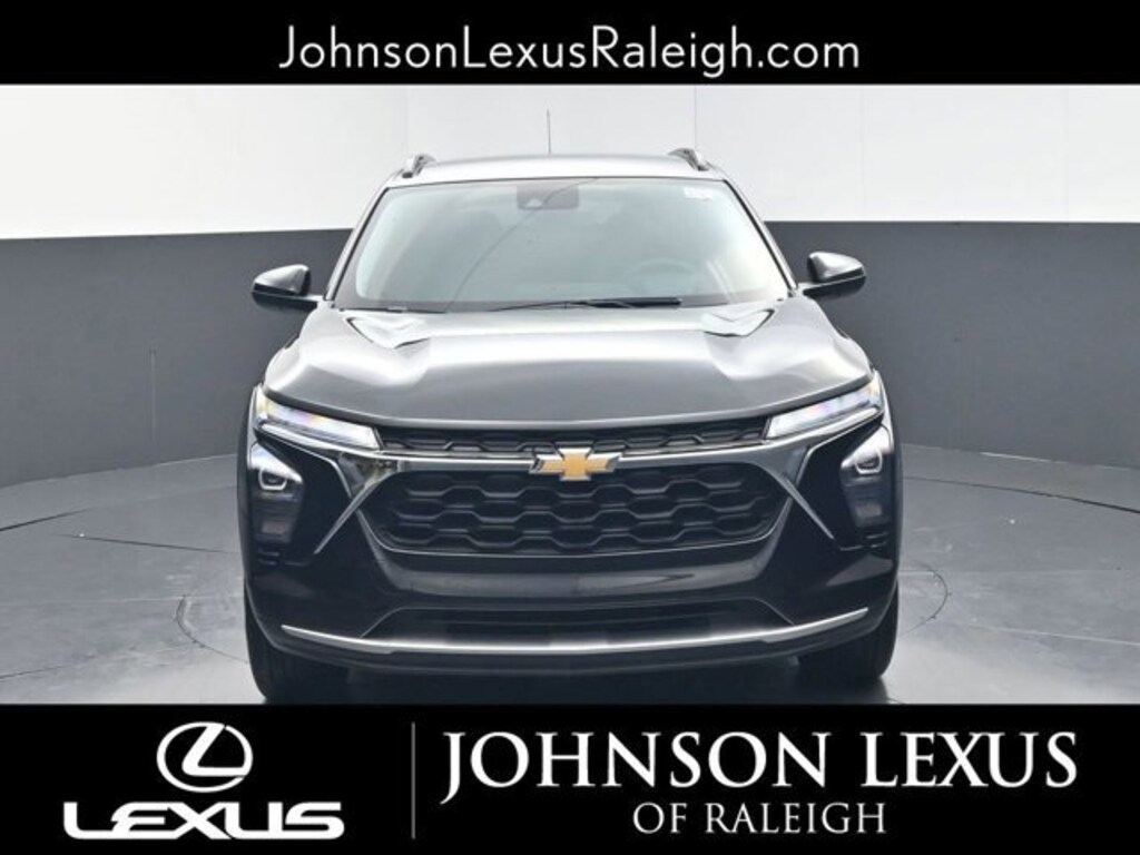 Used 2024 Chevrolet Trax LT SUV