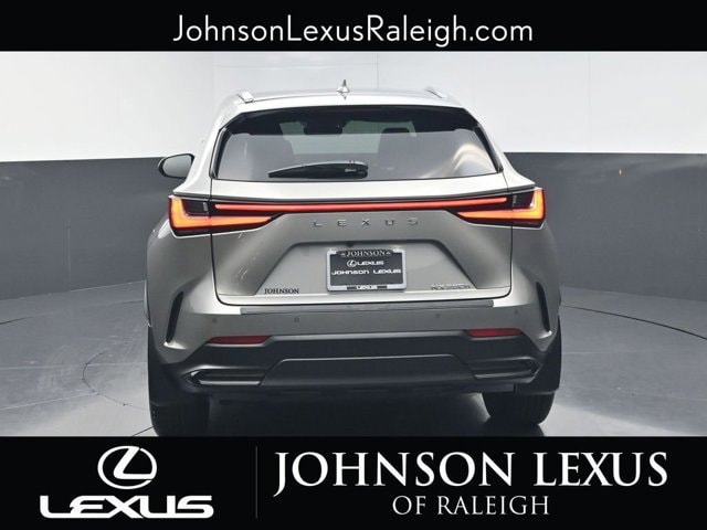 2026 Lexus NX 350h - Photo 8