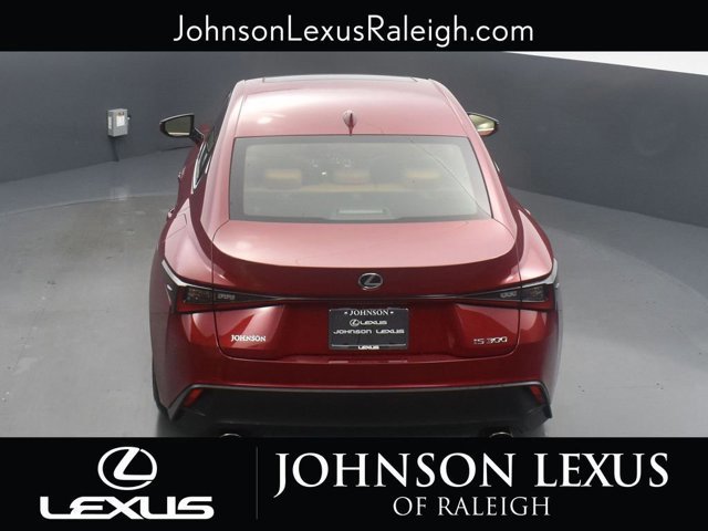 2025 Lexus IS 300 - Photo 24