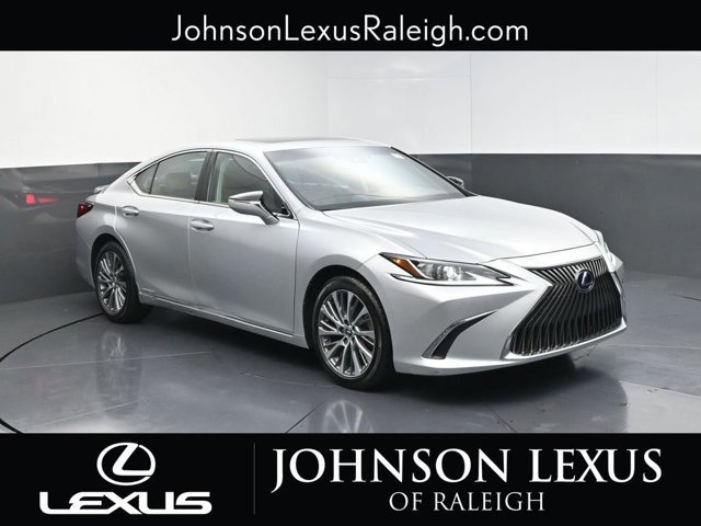 2019 Lexus ES 300h Premium photo 3