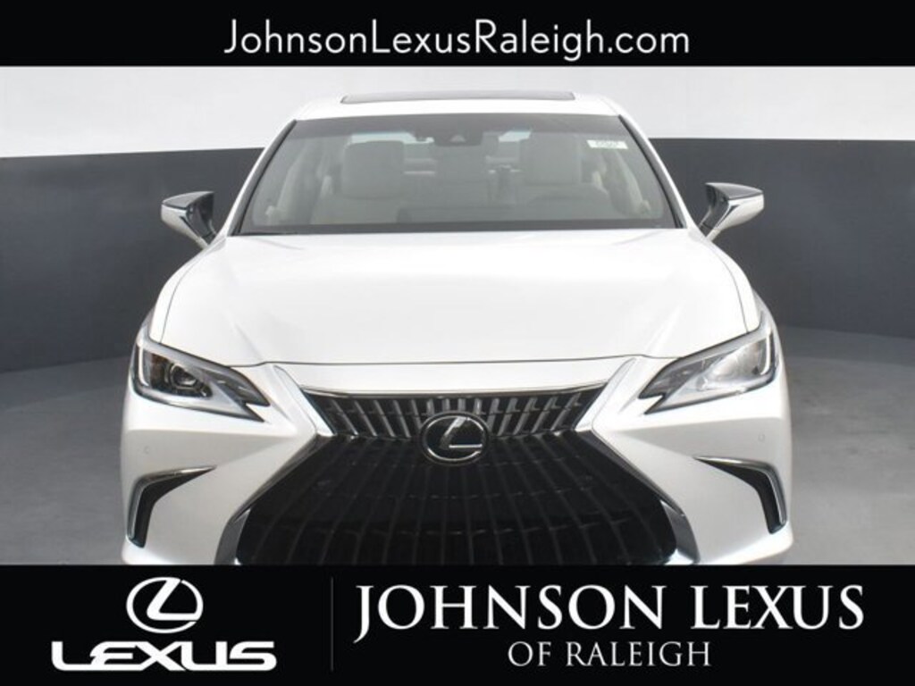 New 2025 Lexus ES HYBRID 300h 4-DOOR SEDAN