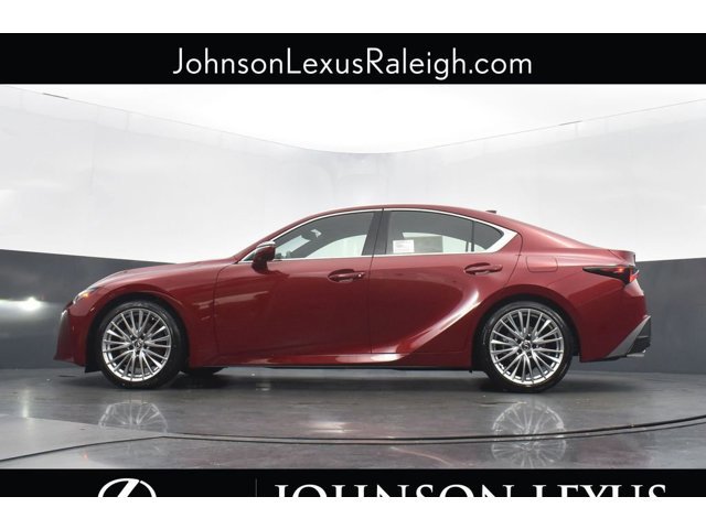 2025 Lexus IS 300 - Photo 22