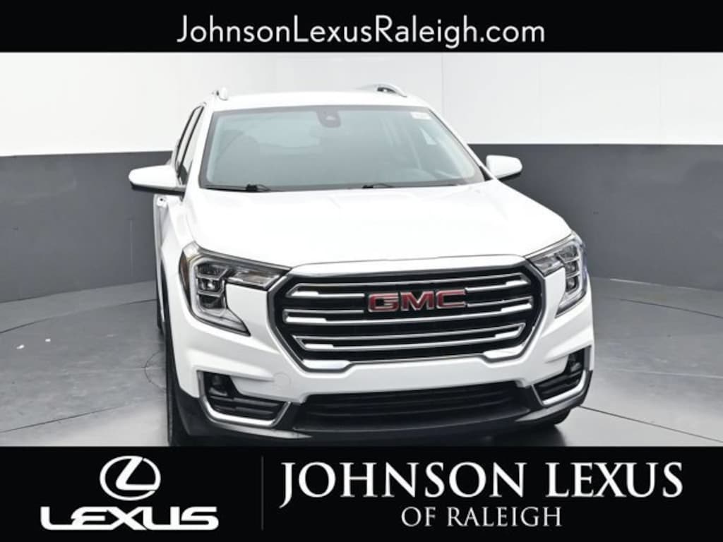 Used 2022 GMC Terrain SLT