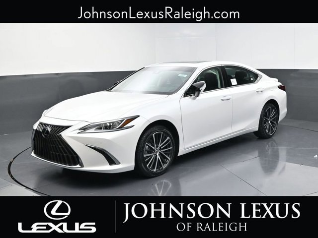2025 Lexus ES Hybrid 300h's photo