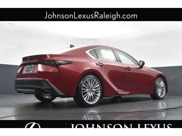 2025 Lexus IS 300 - Photo 7