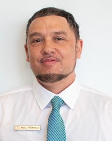 Staff member Andreas Stasinopoulos from 7b6ef1dbf516