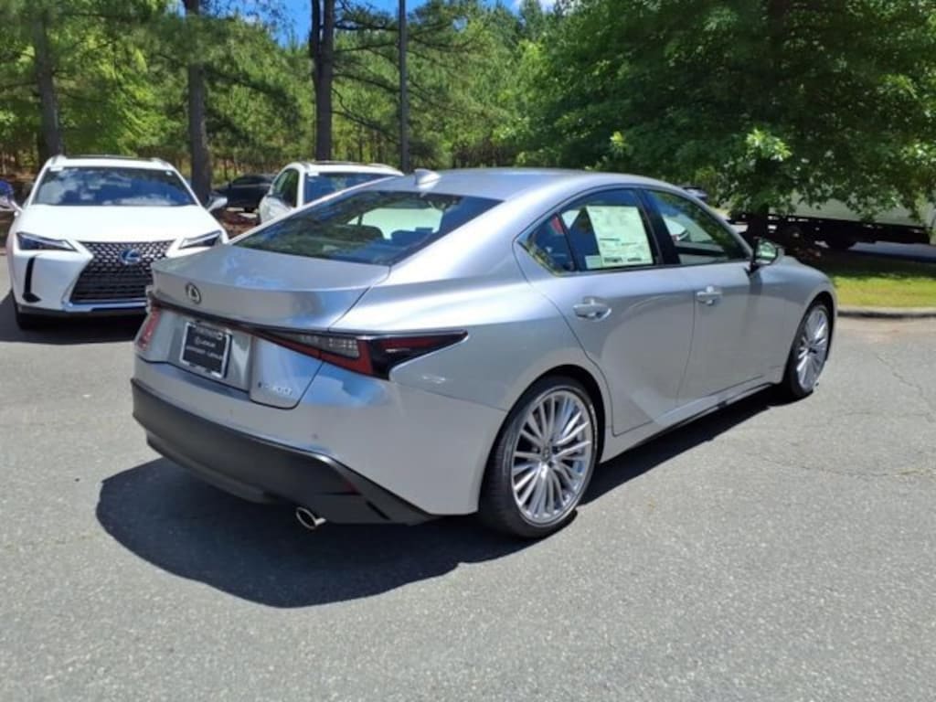 New 2025 Lexus IS 300 4-DOOR SEDAN