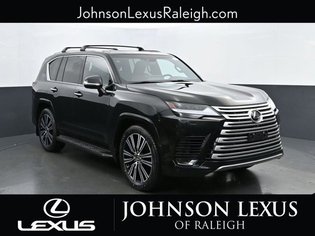 2024 Lexus LX 600 Luxury photo 3