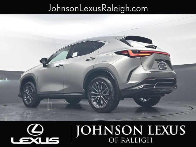 2026 Lexus NX 350h - Photo 17