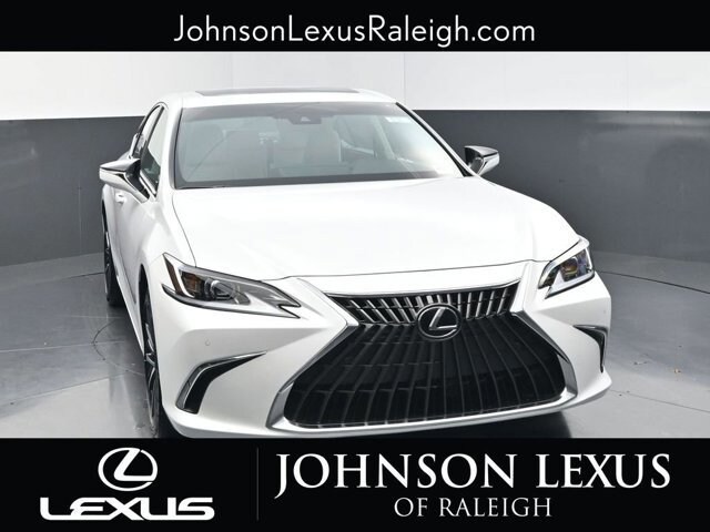 2025 Lexus ES 300h photo 3