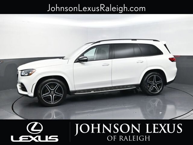 2023 Mercedes Benz GLS 580 4MATIC photo 2