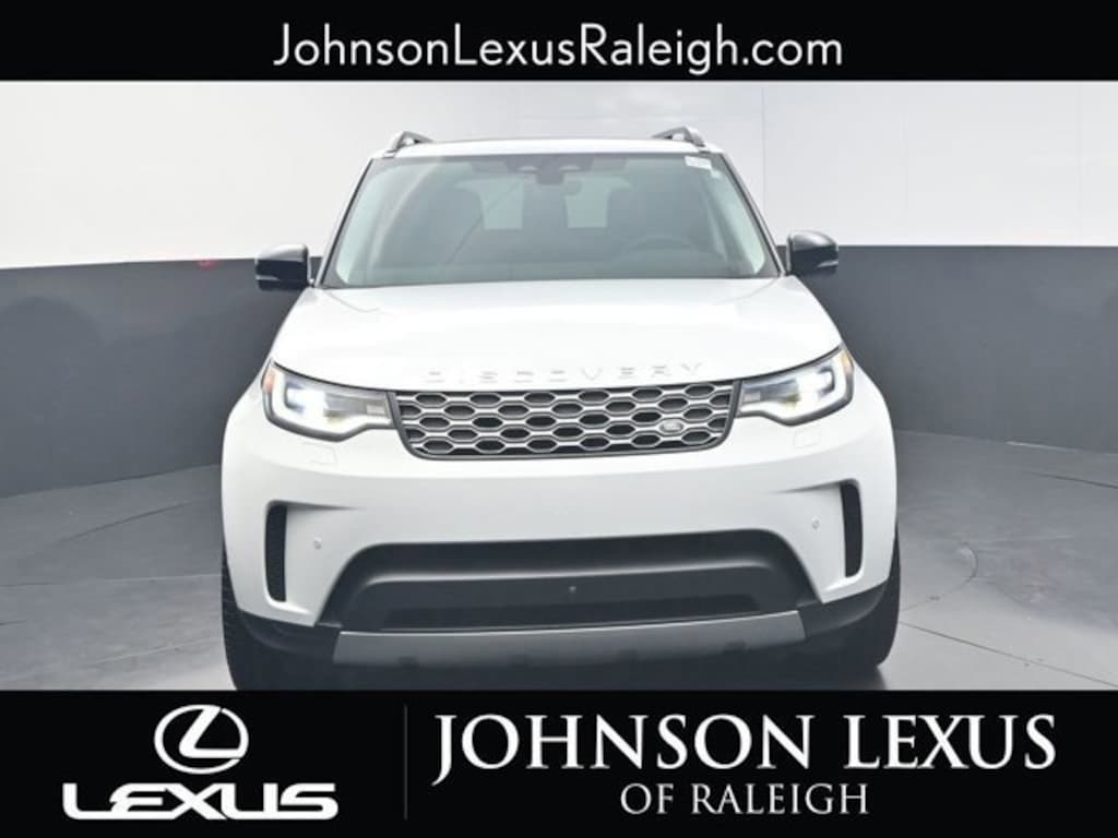 Used 2024 Land Rover Discovery P300 S SUV