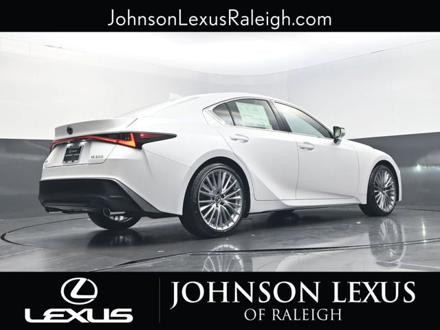 2025 Lexus IS 300 - Photo 11