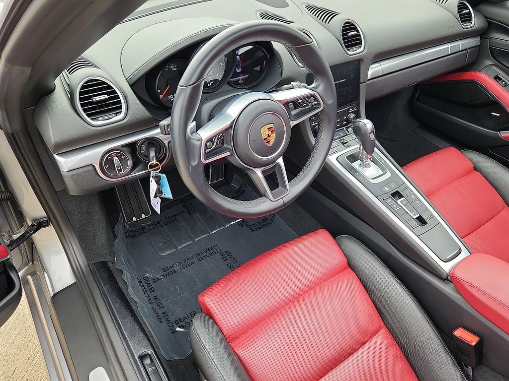 2019 Porsche Boxster S photo 4