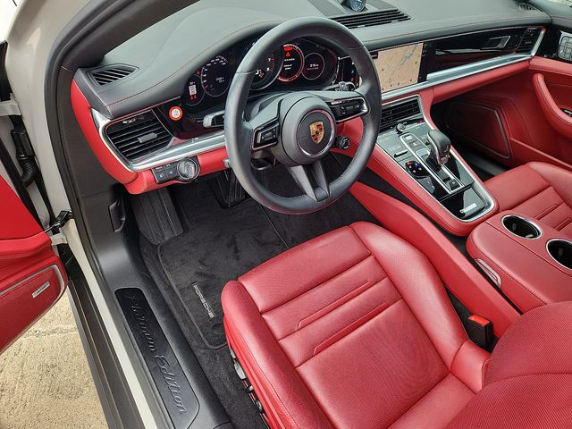 2023 Porsche Panamera Platinum photo 3