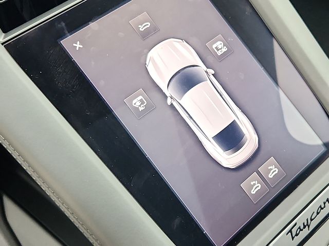2025 Porsche Taycan Base - Photo 24
