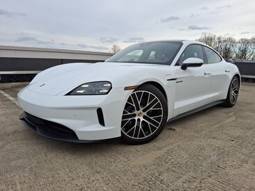 2025 Porsche Taycan Sedan