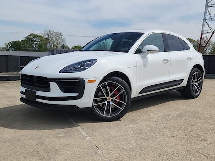 2024 Porsche Macan S SUV