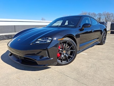 2025 Porsche Taycan GTS Sedan